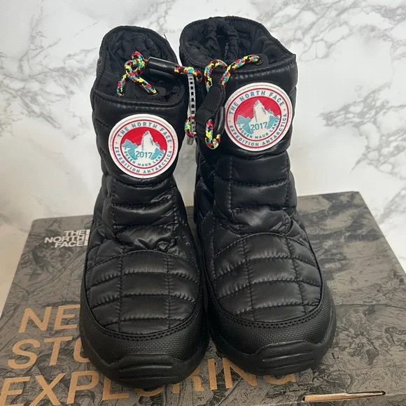 The North Face Women’s Thermoball Bootie - Picture 2 of 12